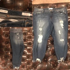 Ankle skinny distressed torrid jeans